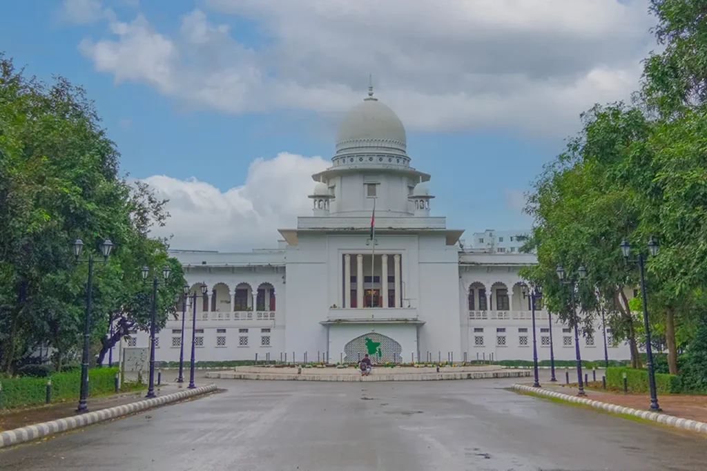 গাছ কাটতে অনুমতি লাগবে: হাইকোর্ট 6 Highcourt