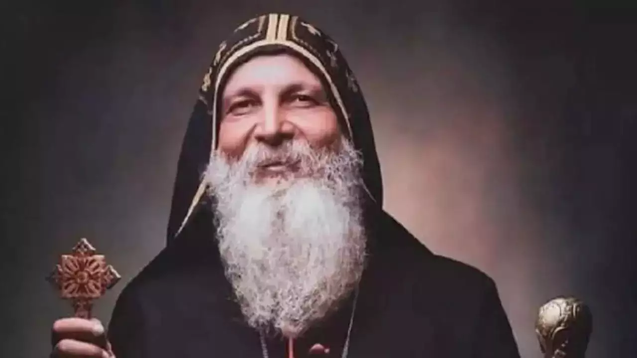 ‘তৃতীয় বিশ্বযুদ্ধ’ নিয়ে ভয়ঙ্কর ভবিষ্যদ্বাণী বিশপের 6 মার মারি ইমানুয়েল