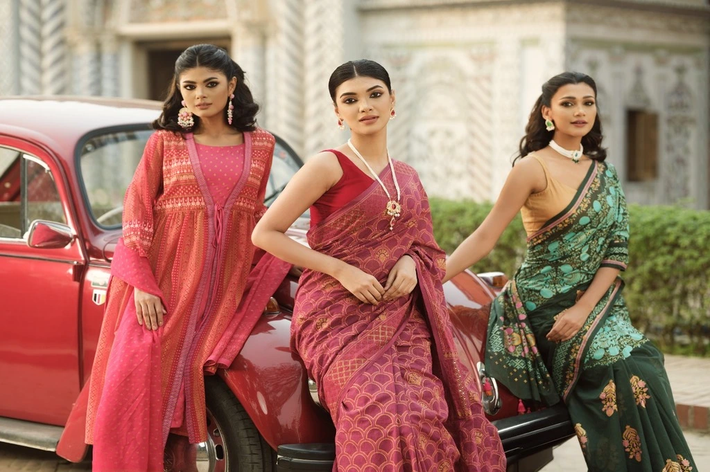 পারস্যের রুপকথায় সেজেছে 'সারা'র ঈদ কালেকশন 7 SaRa 3