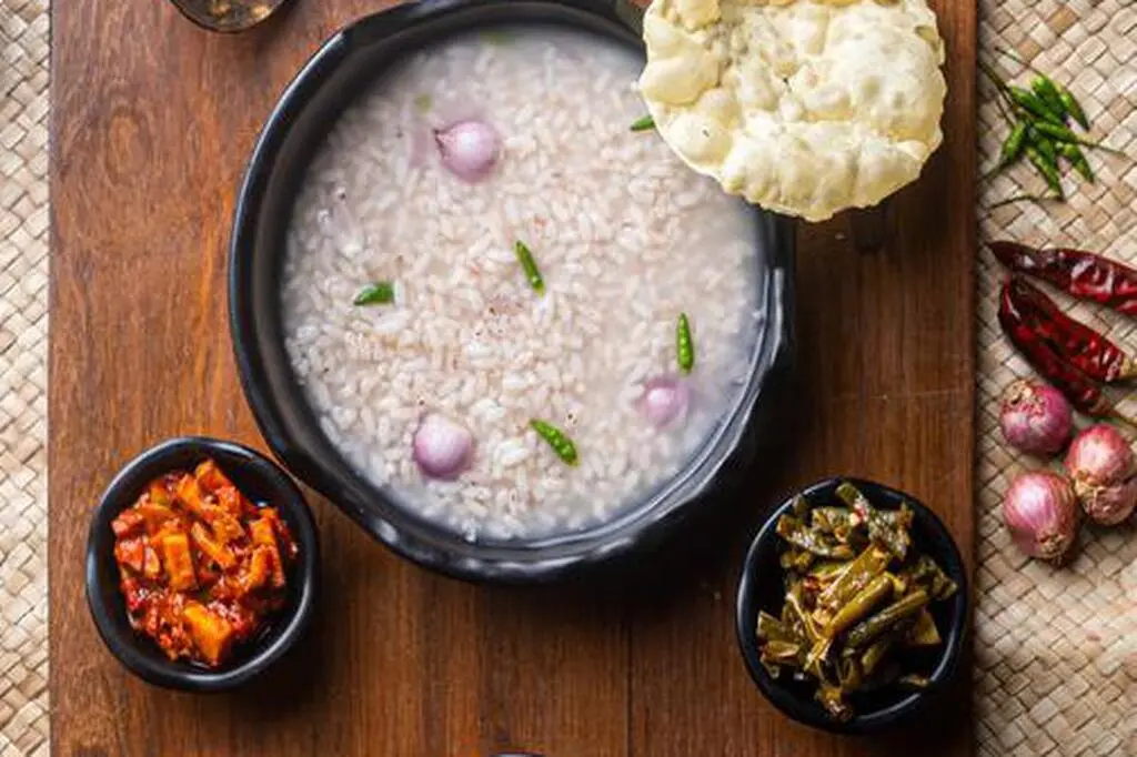বাঙালির সংস্কৃতি ও ঐতিহ্যের আদি স্বাদ পান্তা ভাত 7 19tvmPazhamkanjijpg