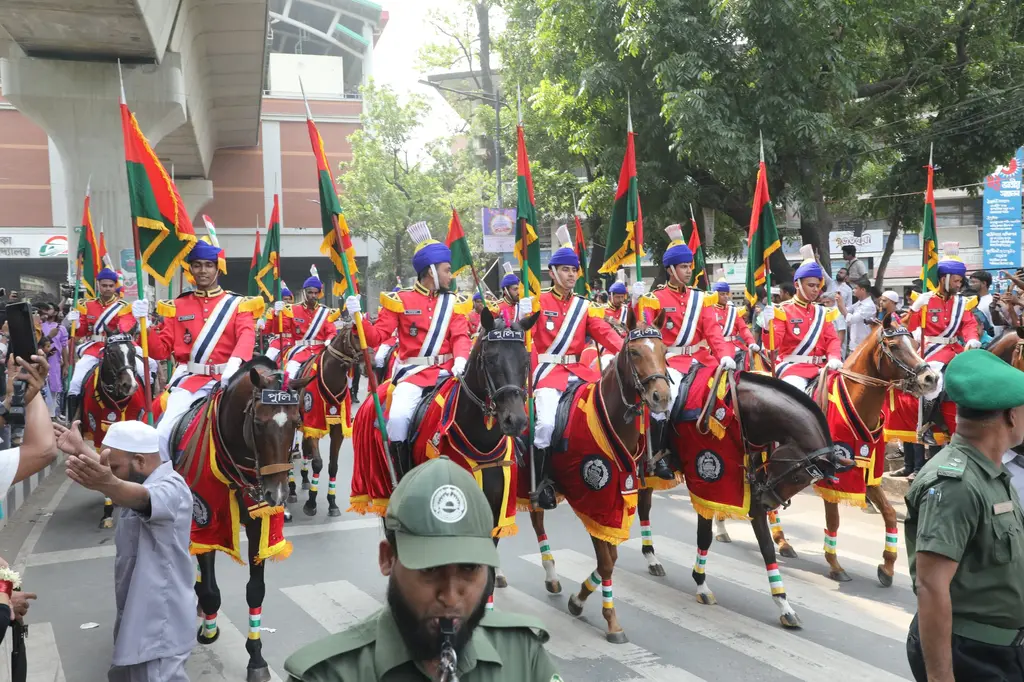 ছবিতে নববর্ষের আনন্দ শোভাযাত্রা 13 horse