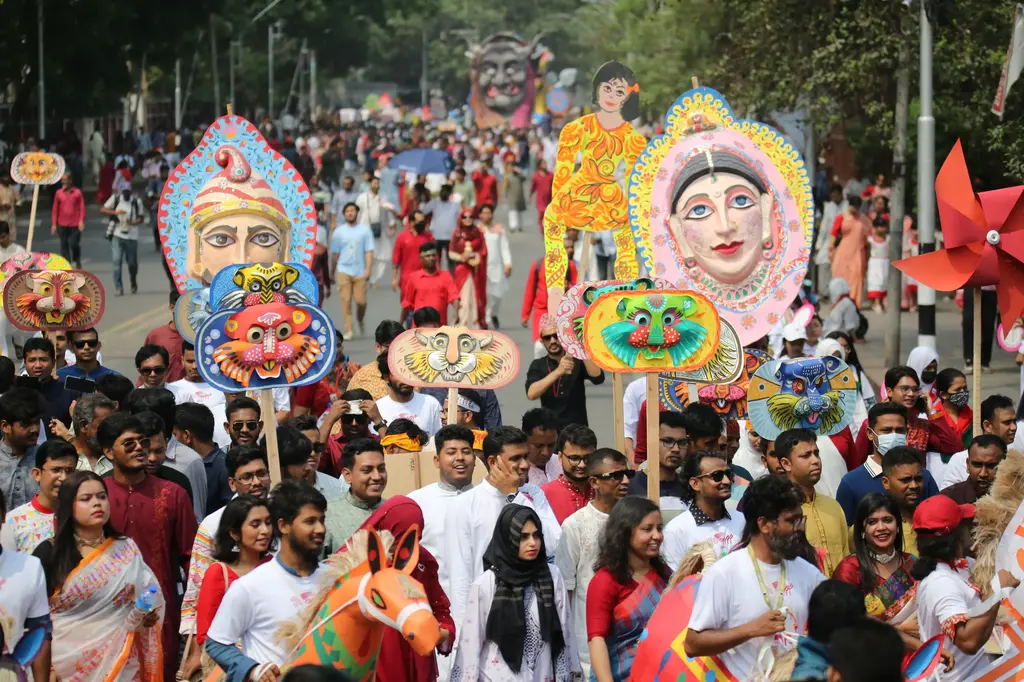 ছবিতে নববর্ষের আনন্দ শোভাযাত্রা 11 shovajatra1