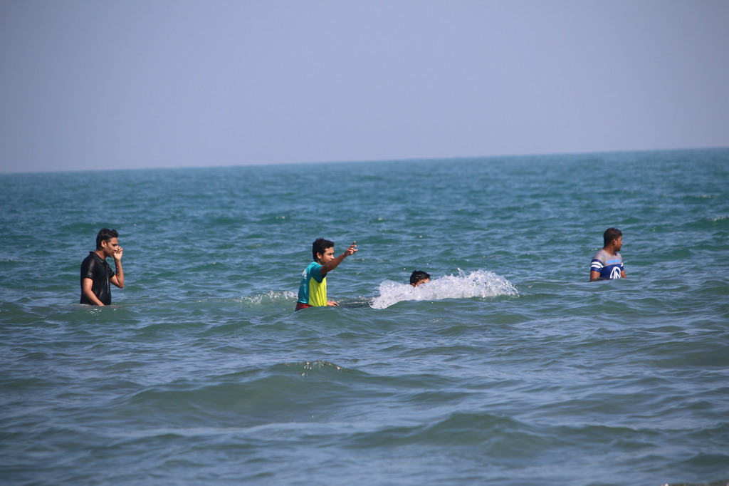 বর্ষায় ভ্রমণ হোক নিরাপদ 8 mahf09